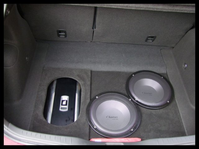 honda_civic_8gen_2xchorus_009.jpg