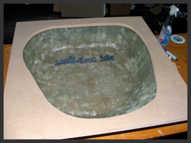 volvo_850_subwoofer_003.jpg