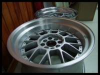 dz_wheels_10x17_024_small.jpg